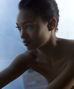 Эро фото с гламурной моделью Noel Monique